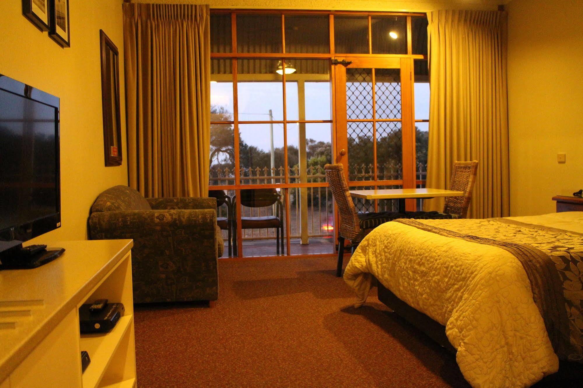 Bayview Motel Rosebud/Rye المظهر الخارجي الصورة